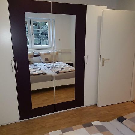 Wohnen Im Souterrain Einer Villa Herdecke Exterior foto